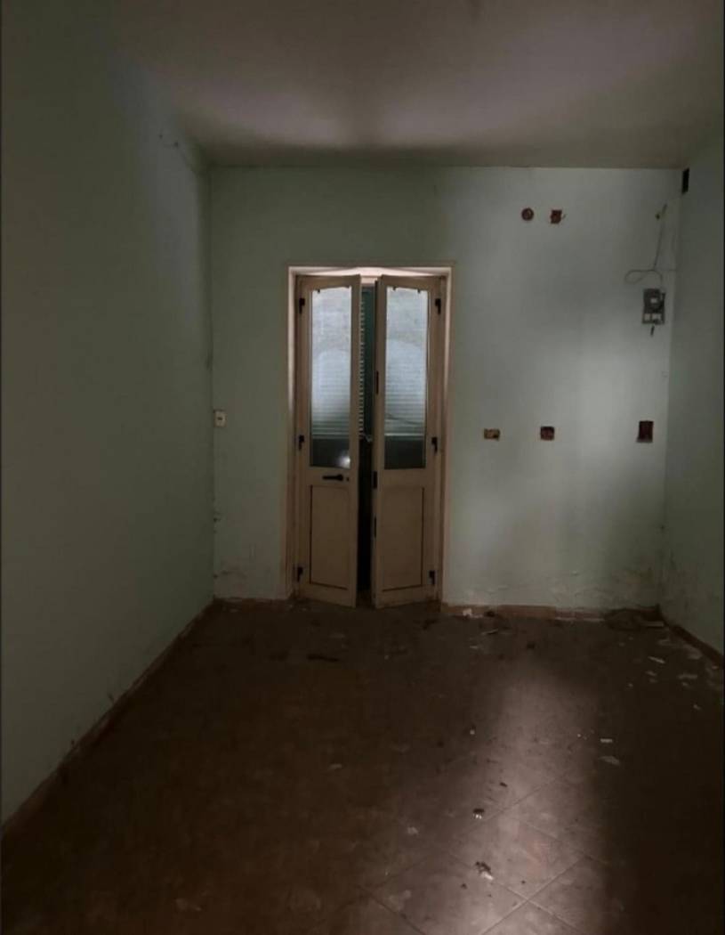 Stanza non arredata Stanza non arredata