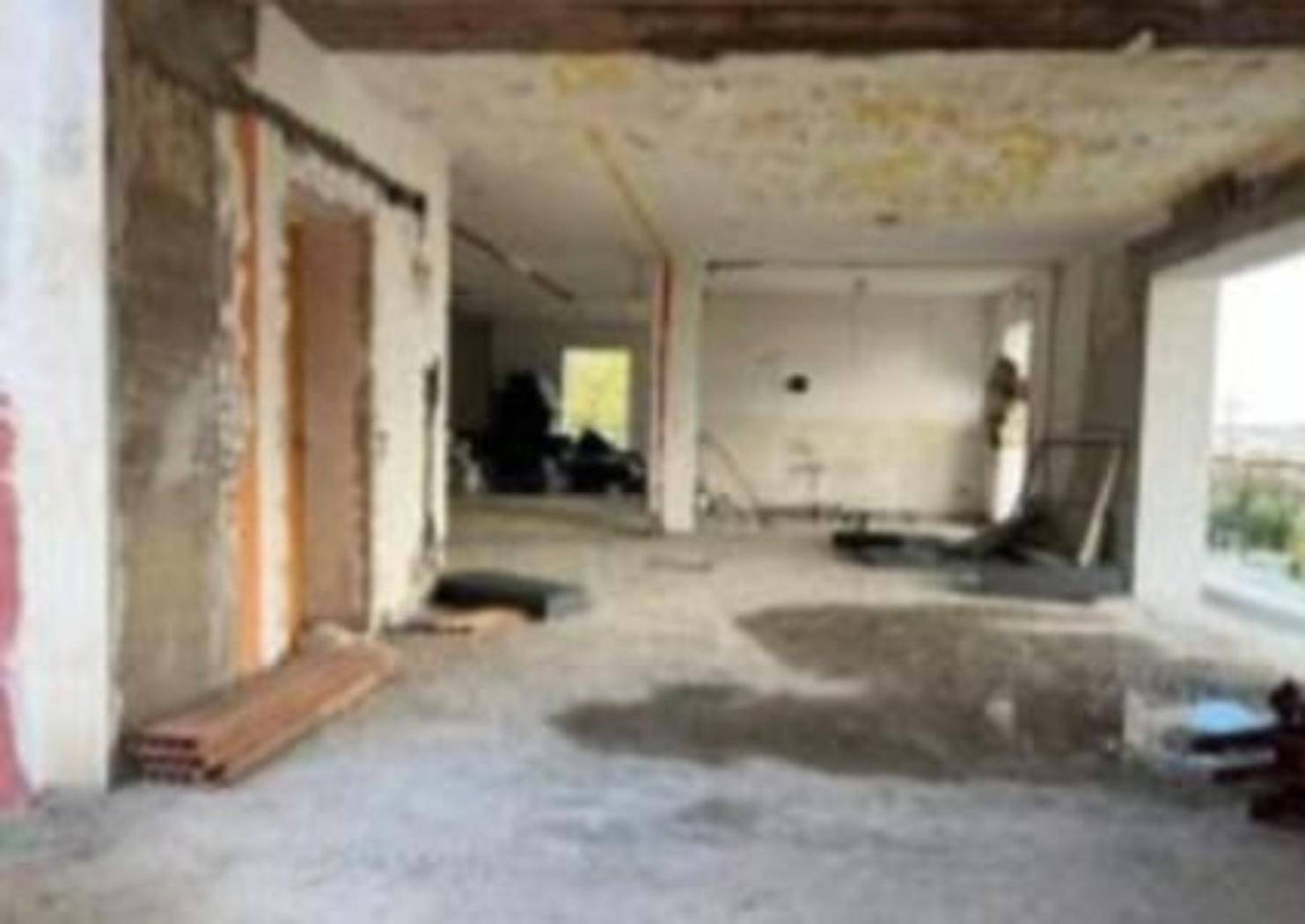 Interno non residenziale Interno non residenziale