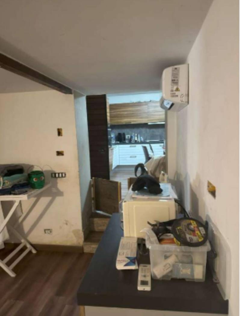 Interno non residenziale Interno non residenziale