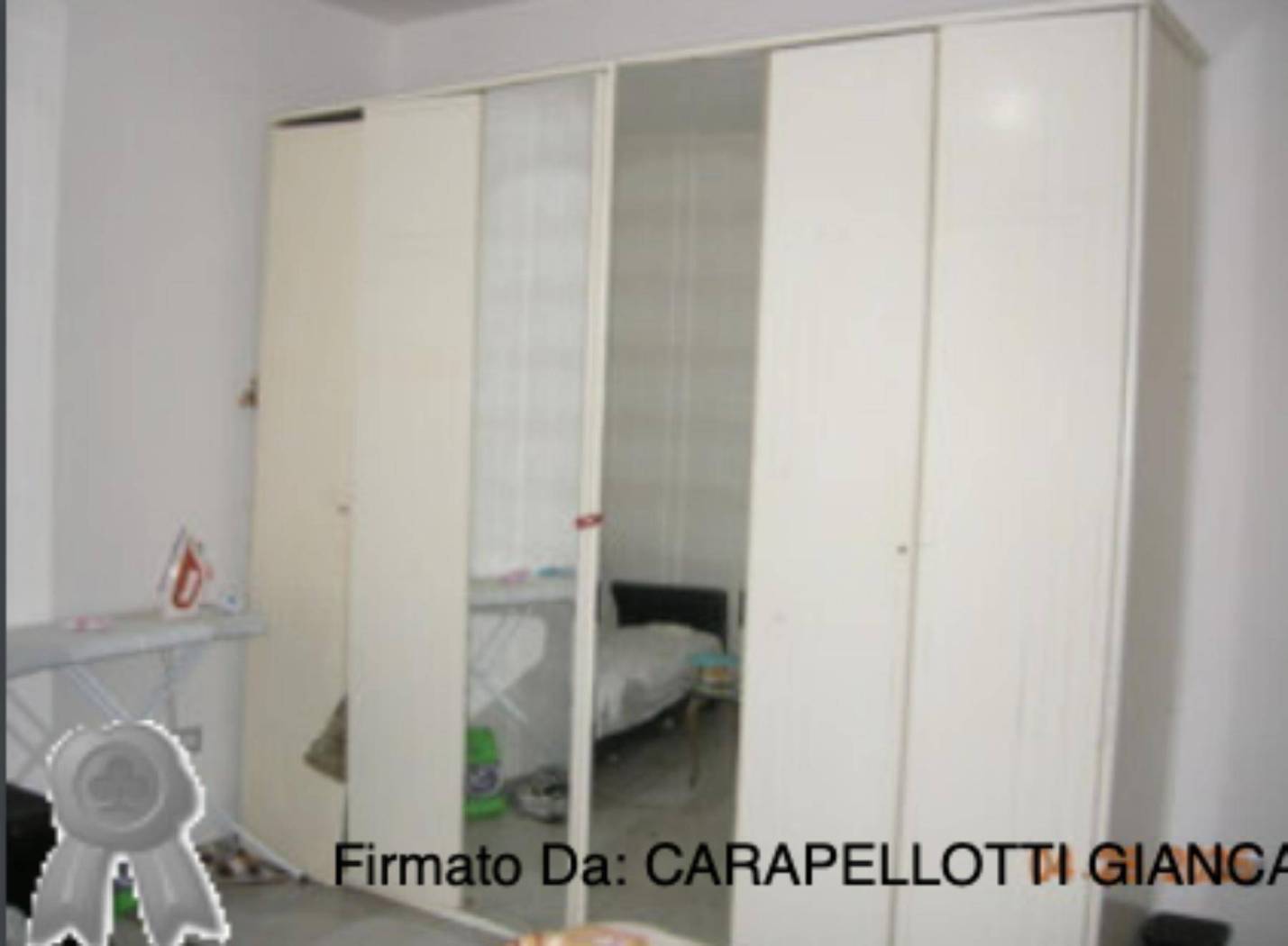 Stanza non arredata Stanza non arredata