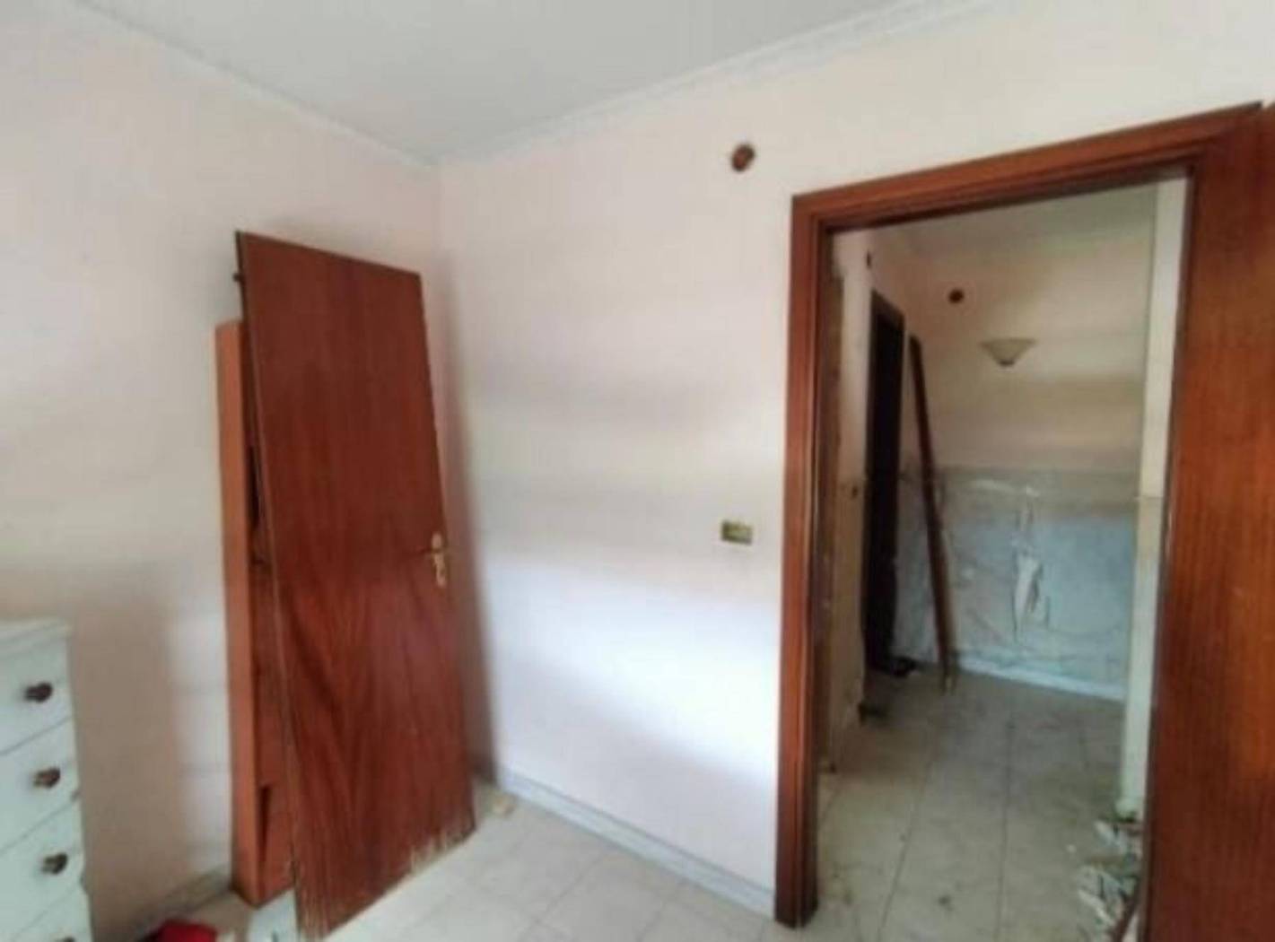 Disimpegno Disimpegno