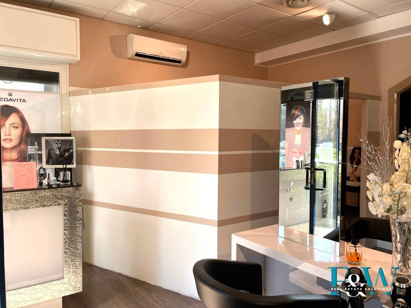 Interno non residenziale Interno non residenziale