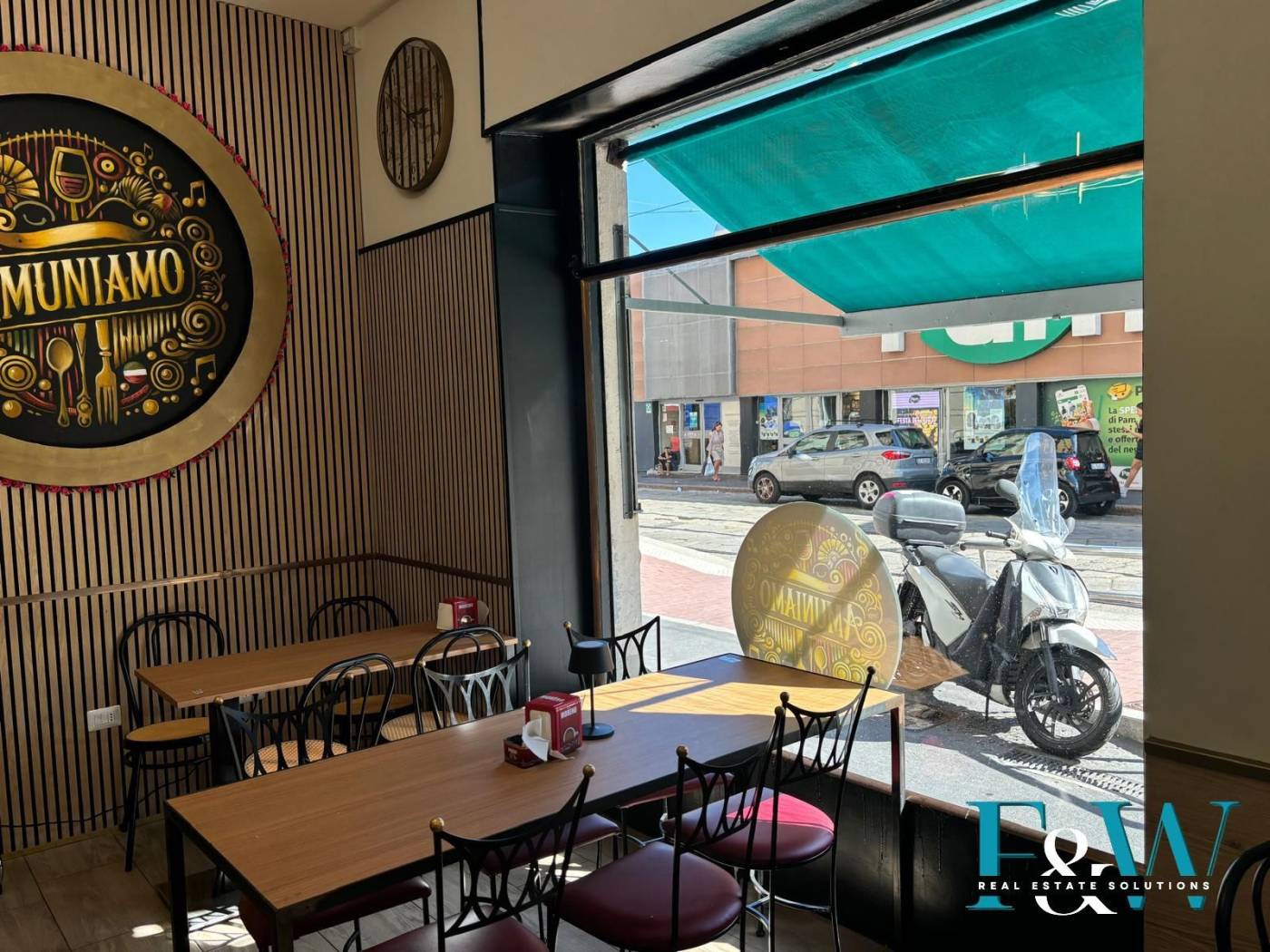 Interno non residenziale Interno non residenziale