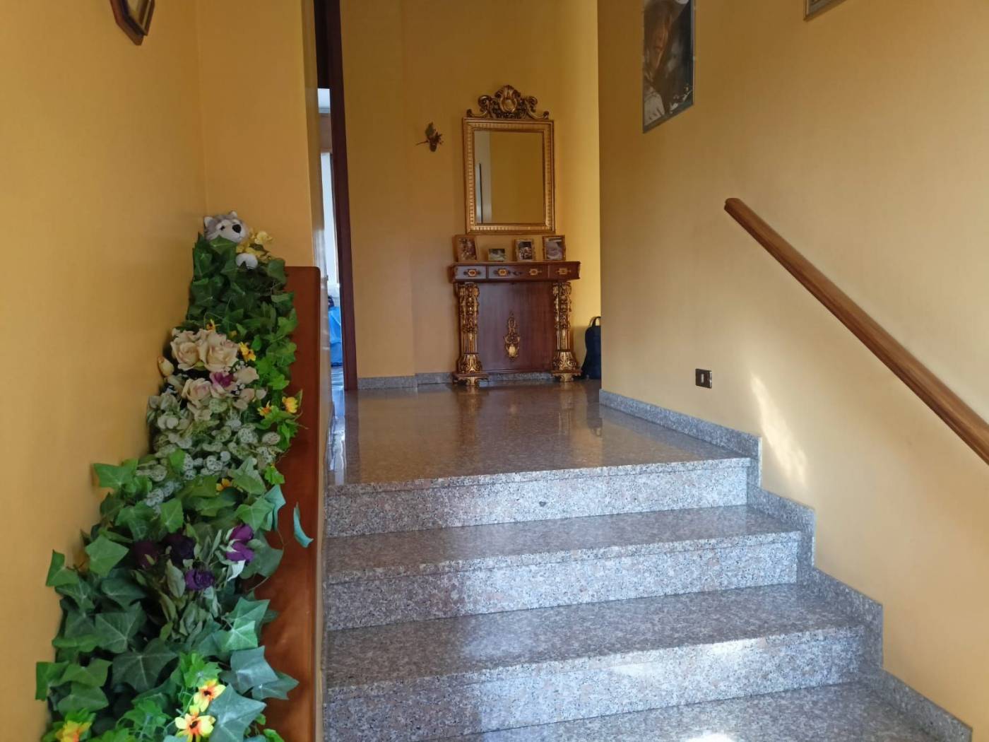 Interno palazzo Interno palazzo