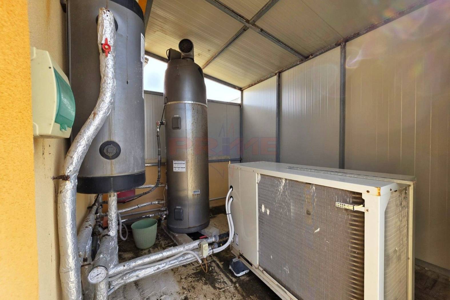 Interno non residenziale Interno non residenziale