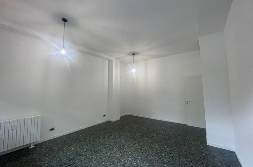 Stanza non arredata Stanza non arredata