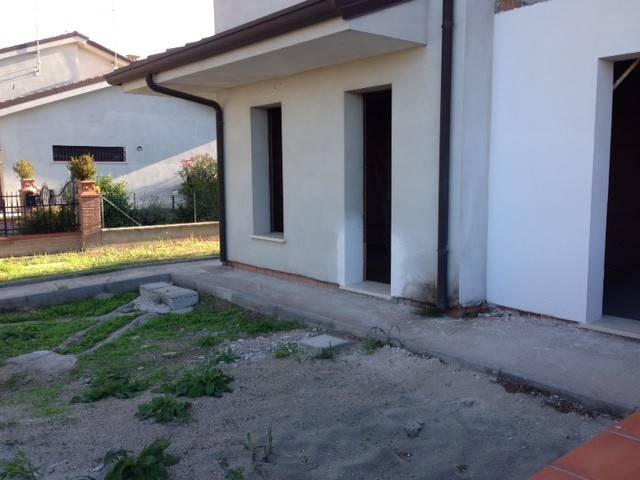 esterno fronte esterno fronte