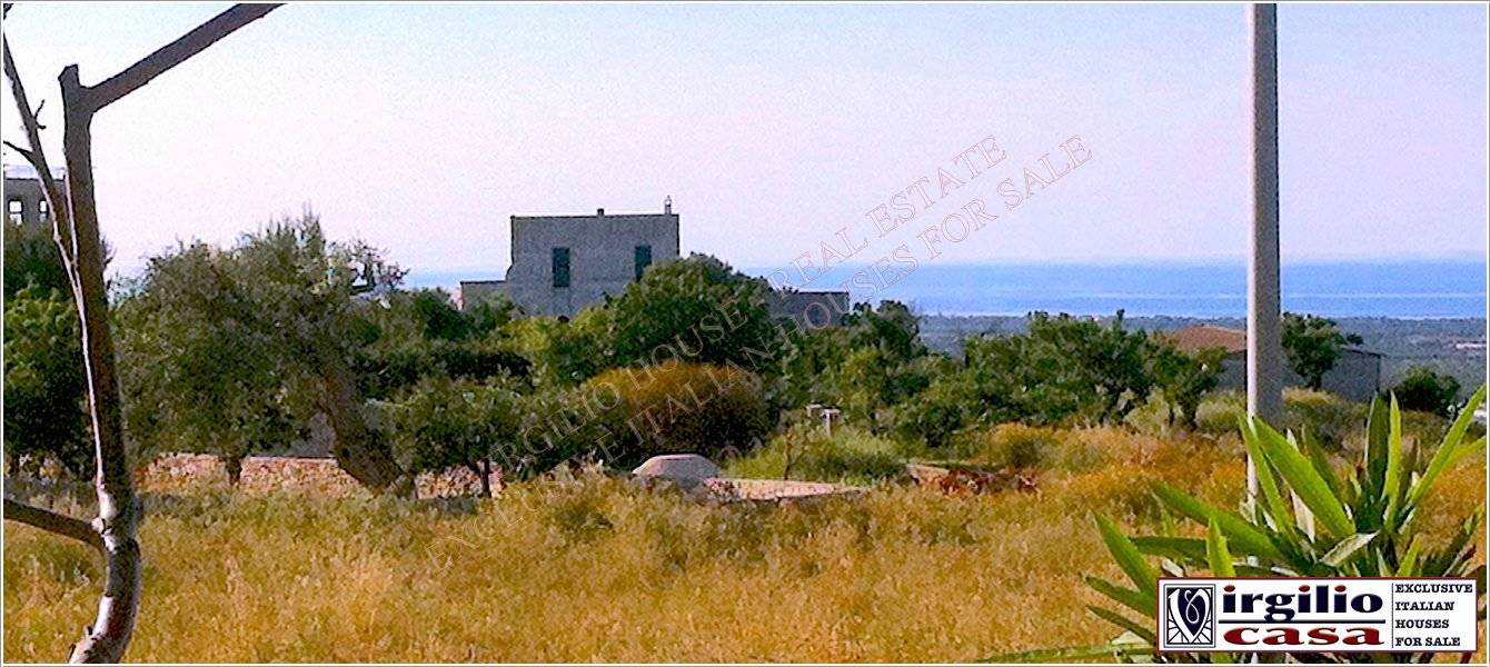 MASSERIA rif. solf01 TRATTATIVE RISERVATE VIRGILIO CASA REAL ESTATE NETWORK PROPONE IN VENDITA: masseria unica nel suo genere per posizione, ubicata 