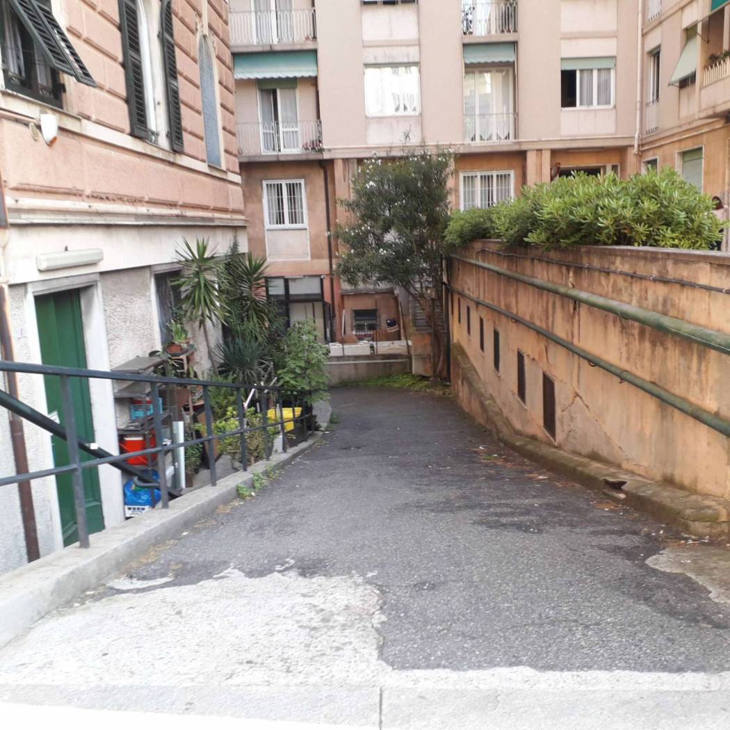 LOCALE MAGAZZINO CARIGNANO (29)