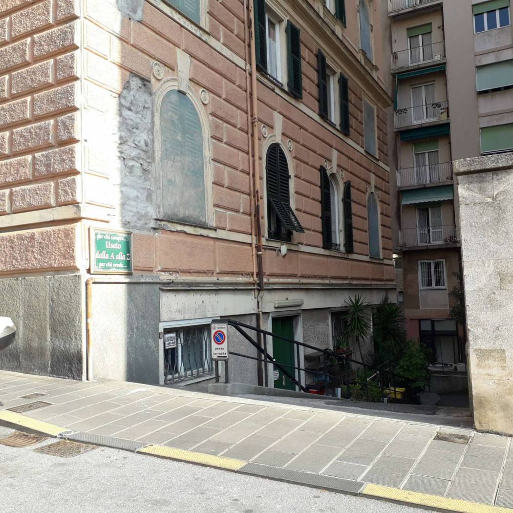 LOCALE MAGAZZINO CARIGNANO (27)