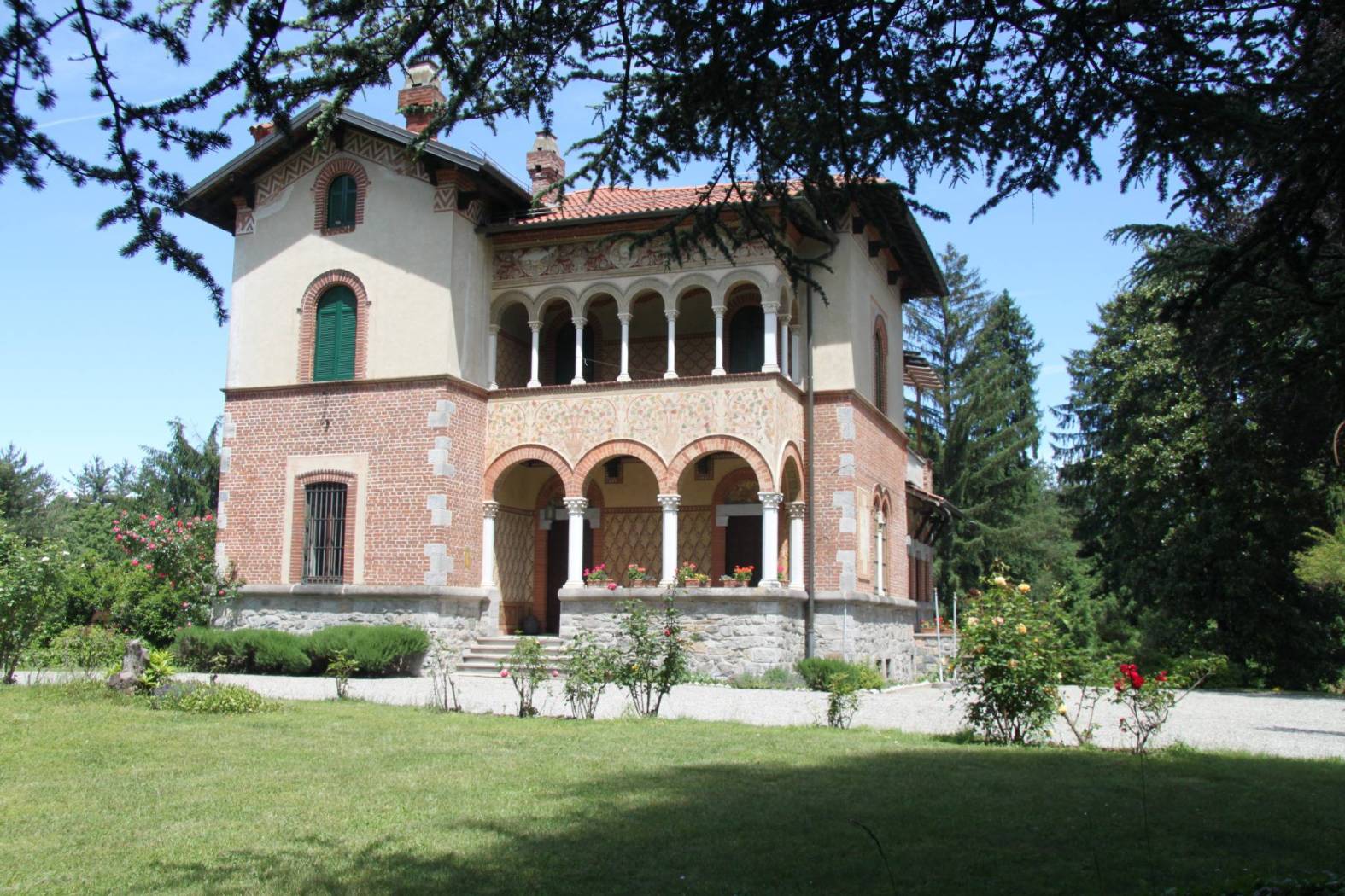 Villa