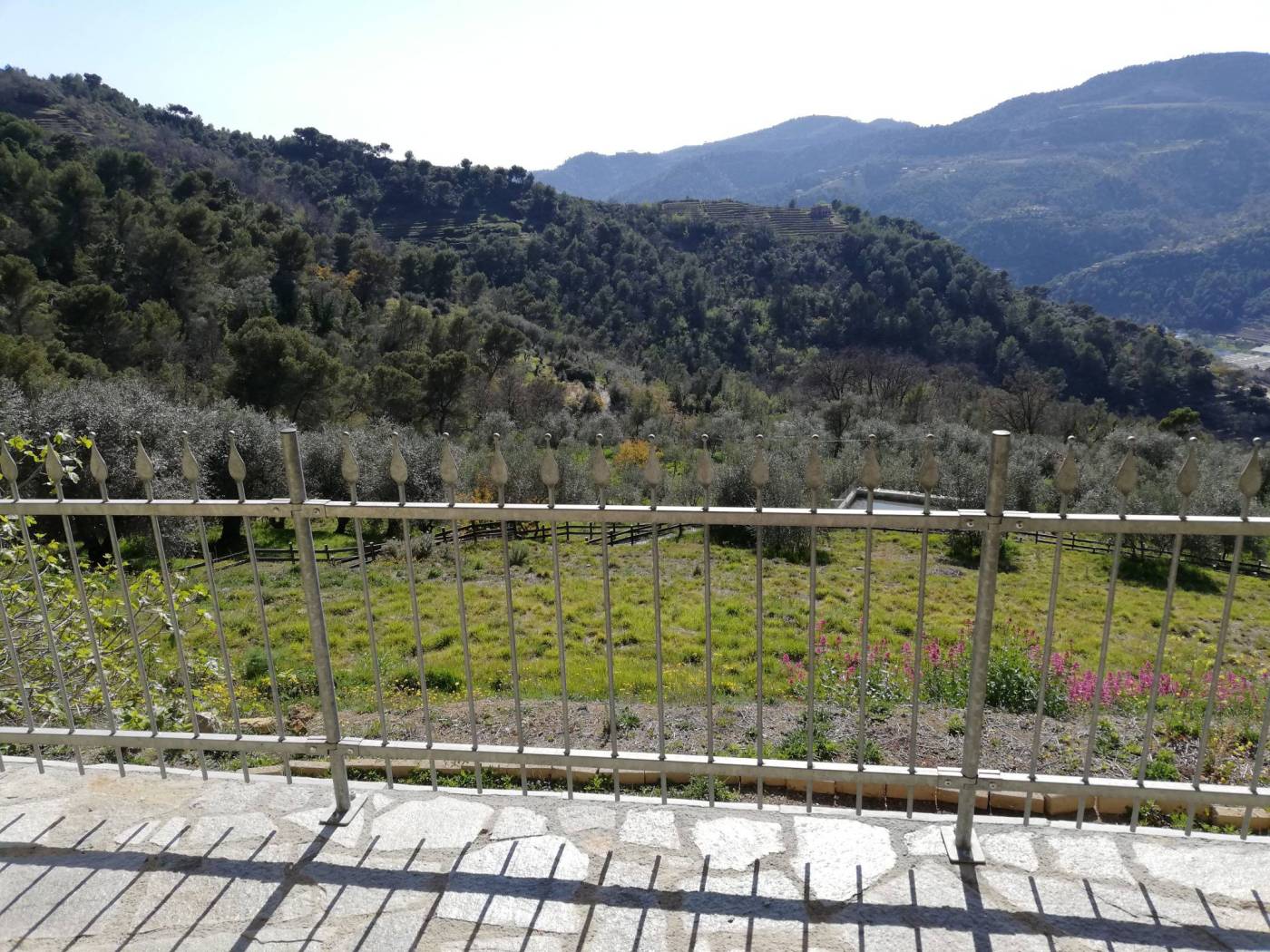 balcone su terreno