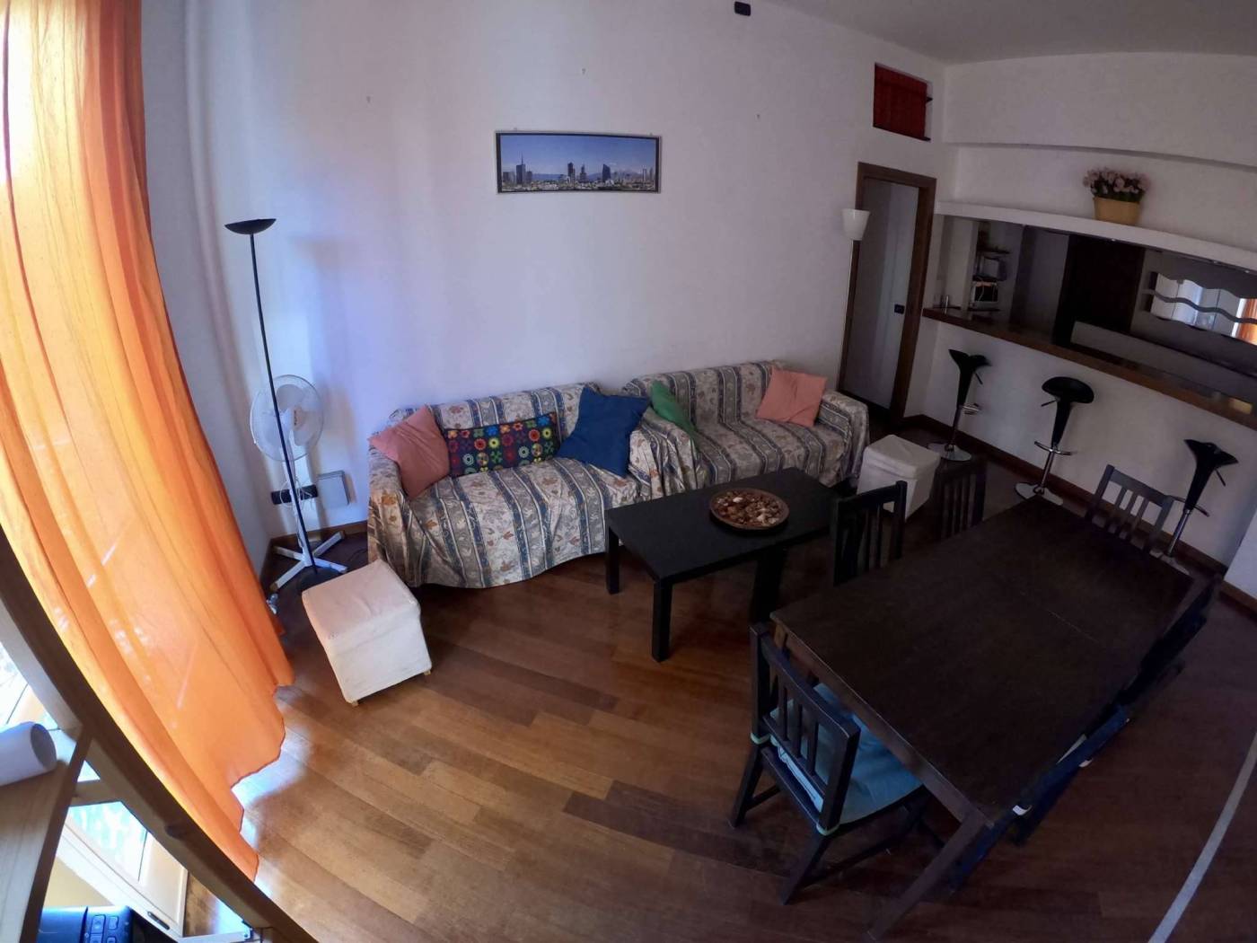 5B302850-C57E-4DA8-B56B-5E9FD35A6BB4