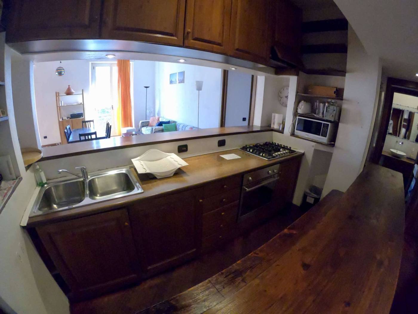 D2F9F668-05CF-450F-920E-86008B88E6AD