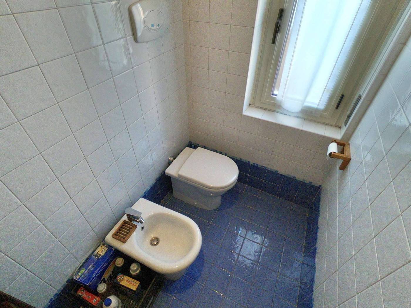 4C504767-1745-4199-A957-8639B3D284CE