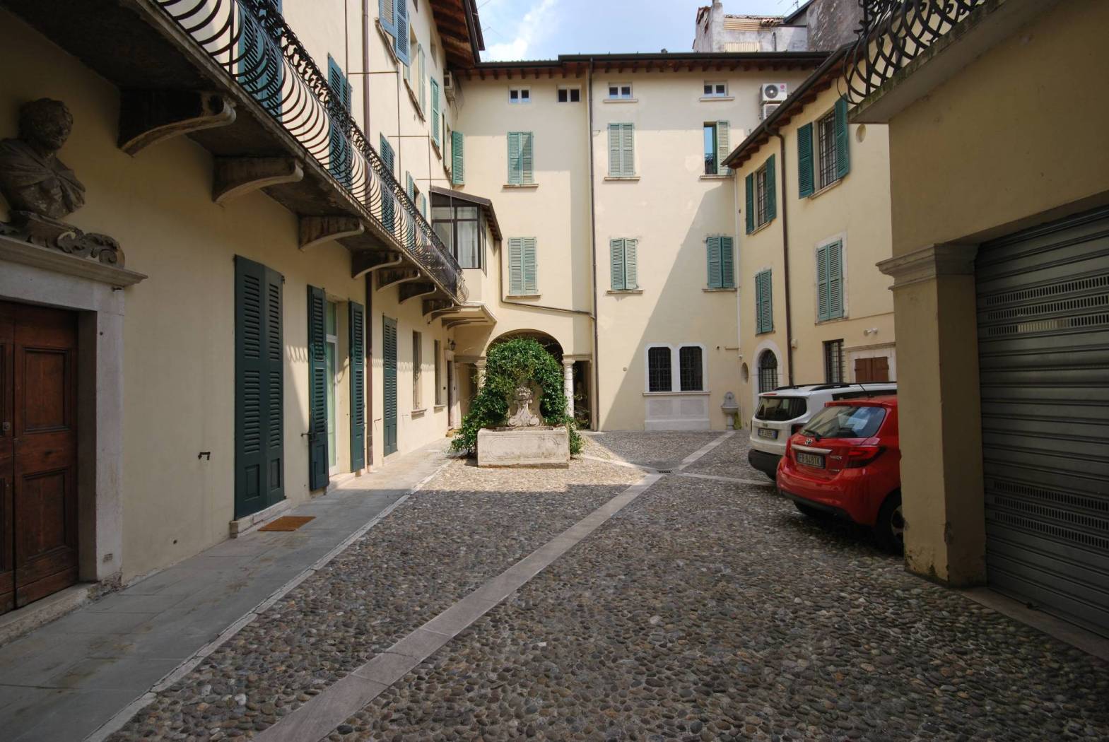 Cortile interno Cortile interno