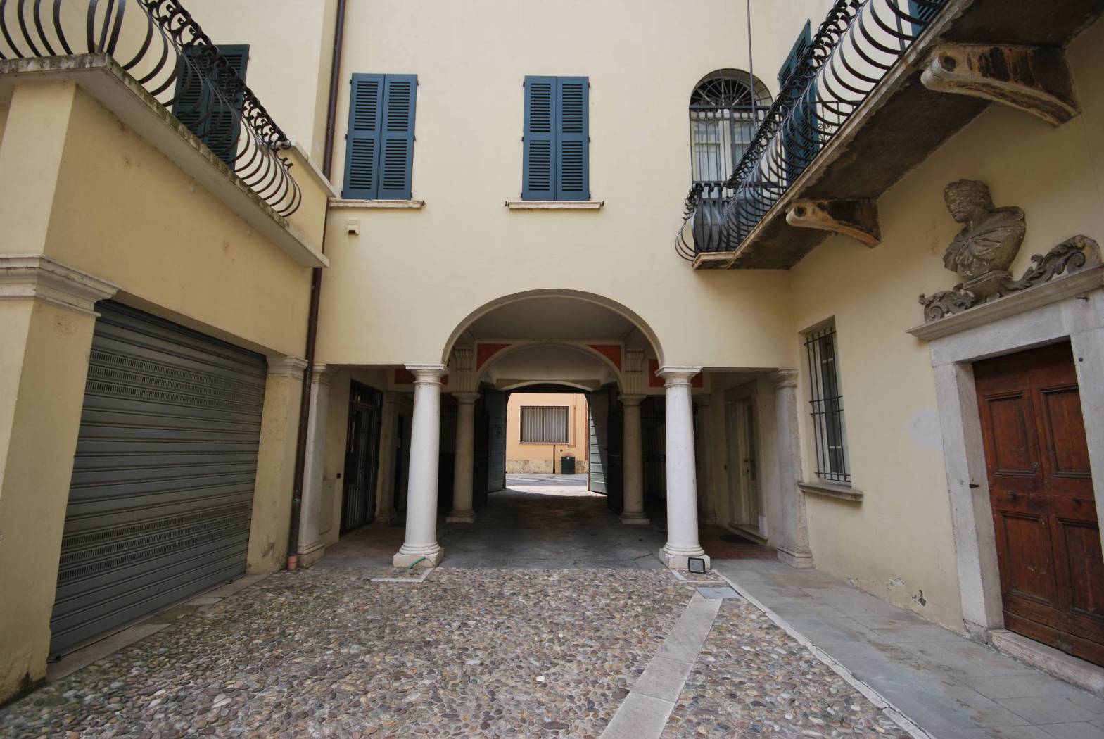 Cortile interno Cortile interno