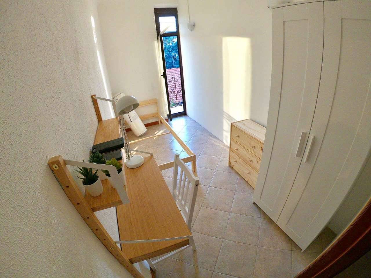 fc5c6765-207c-470f-a732-cbbff69aeaba