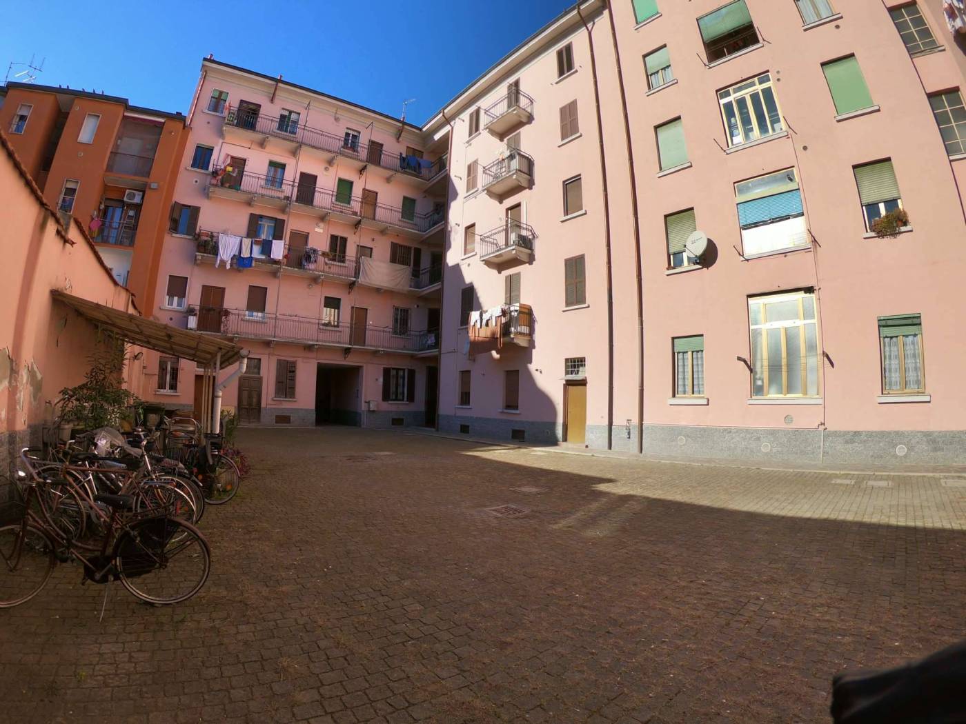 B1B801EA-89EC-4DB0-A2CB-E40B8A4B1776