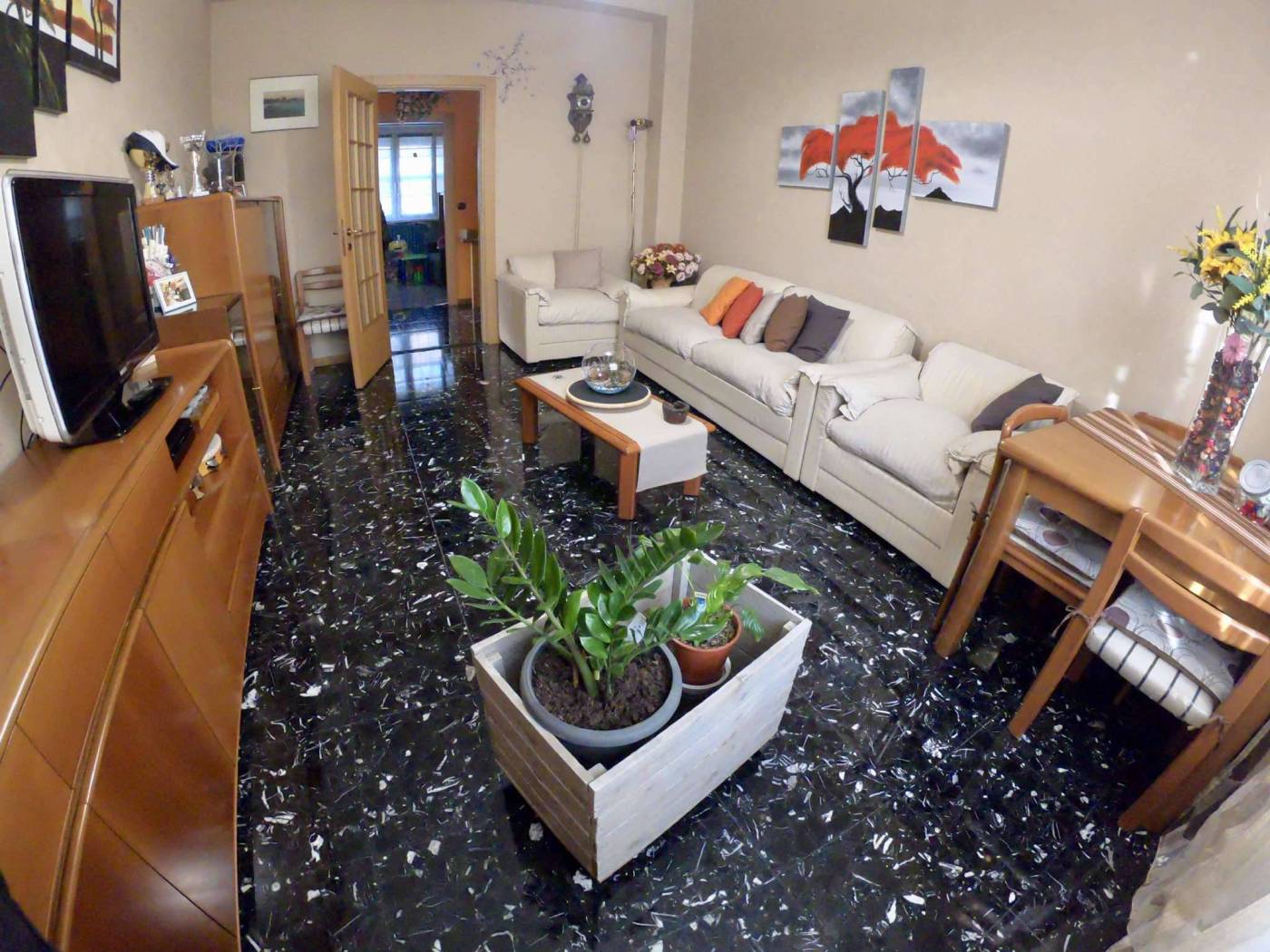 A26DB966-C5FD-4CBE-B7DE-9E4B581F301C