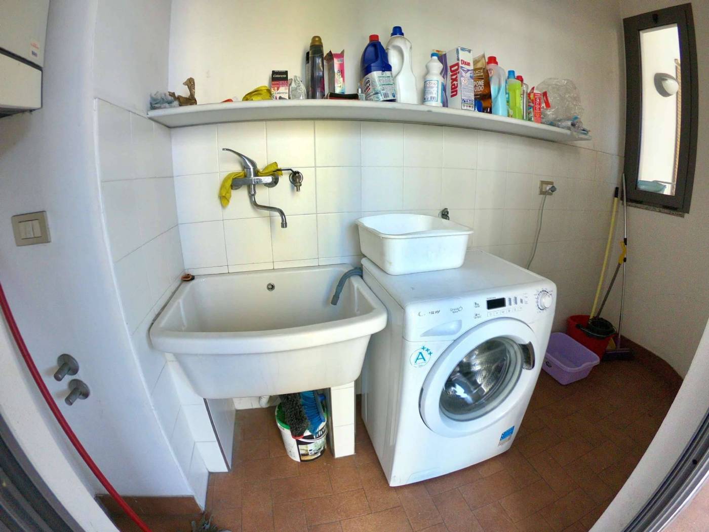 4A634D62-2AF7-45AE-99E9-5209F4FF88AB