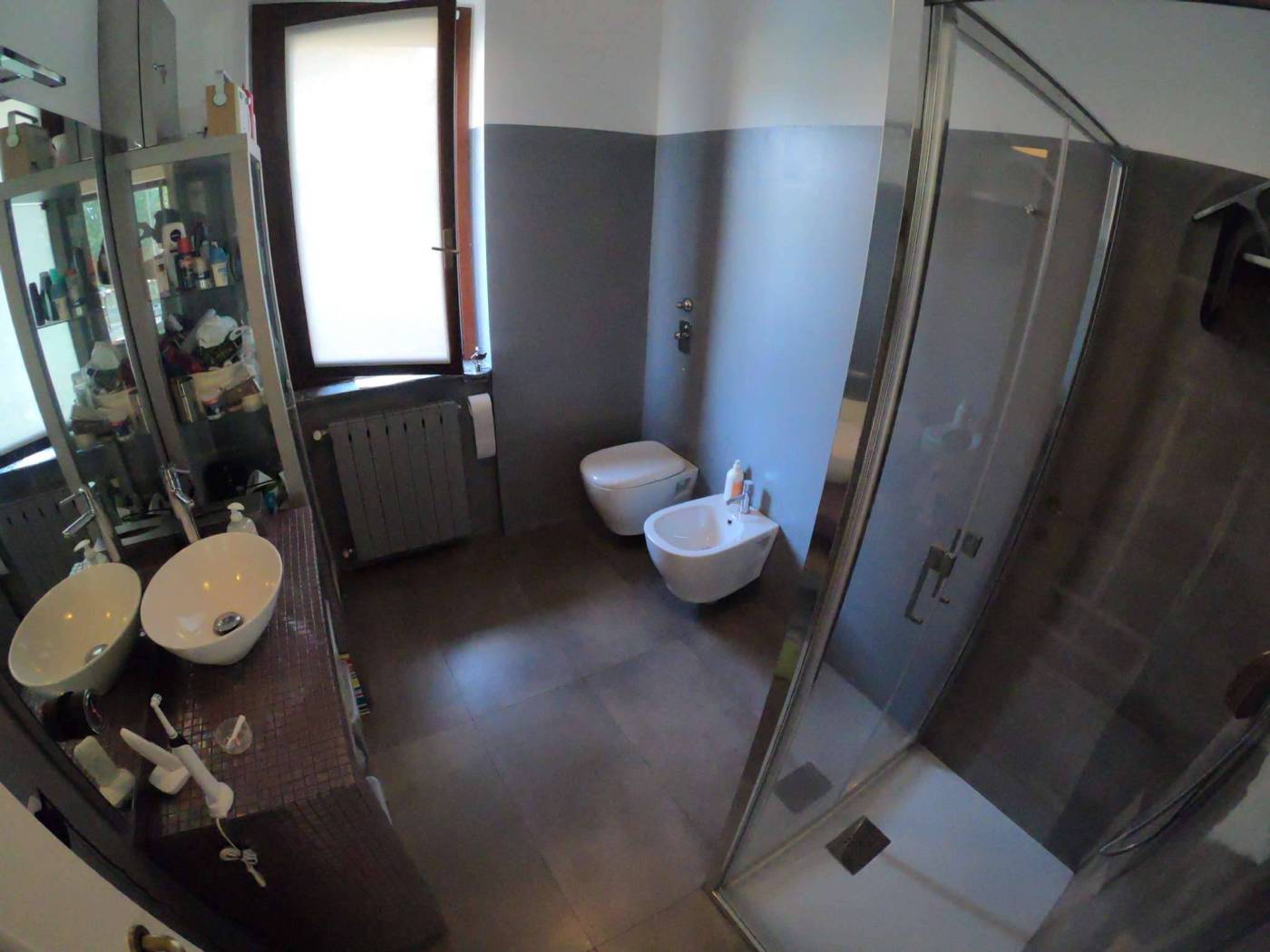 37E2AC8C-D745-4E1A-93BA-896C3766CF5E