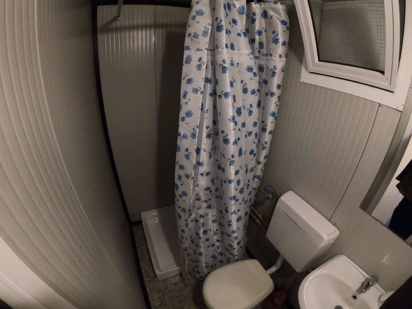 6200201A-C326-49C8-AA93-E6671AE583FF