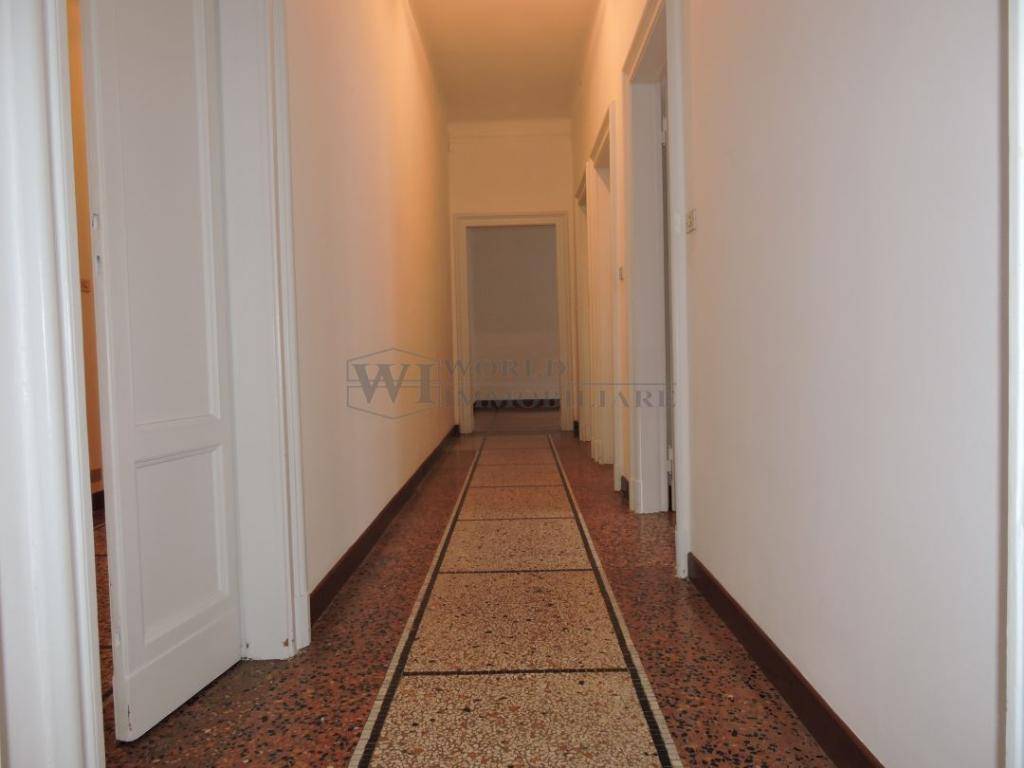 corridoio zona notte