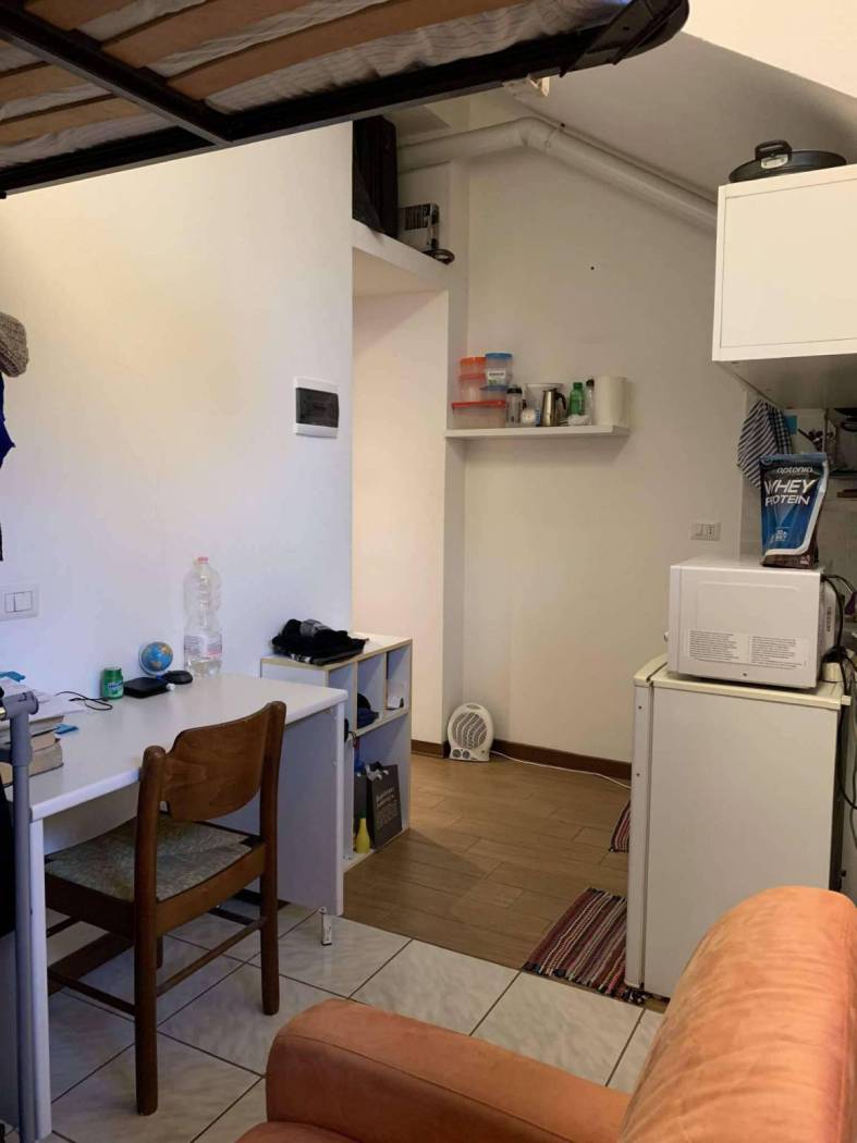 94A36D68-DF2D-4709-97A0-49CCD6A1999E